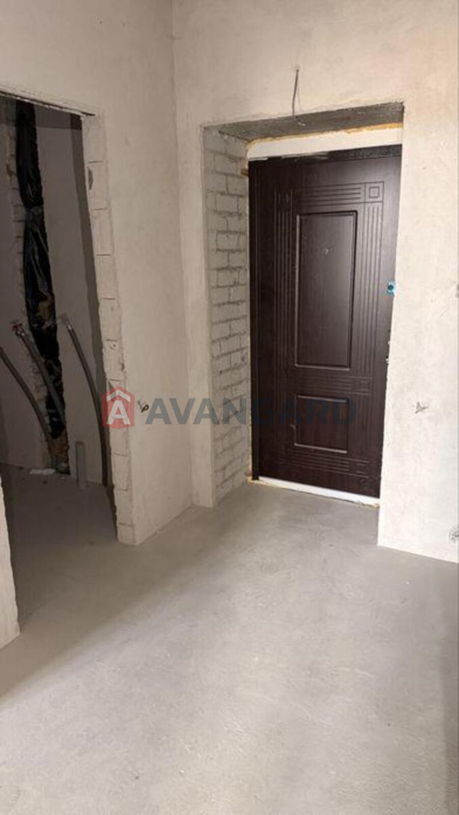 1 ��. ��������, 40/-/14 ��. �., 5/10 ������ ���� 6