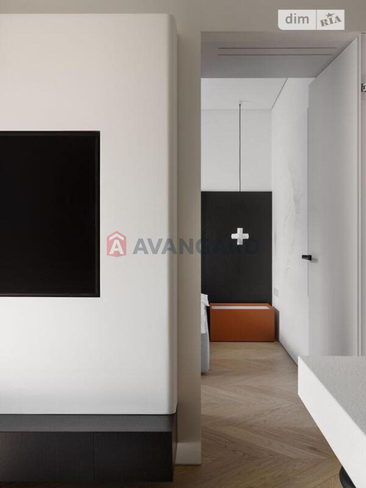 1 ��. ��������, 43/14/17 ��. �., 5/10 ������ ���� 11