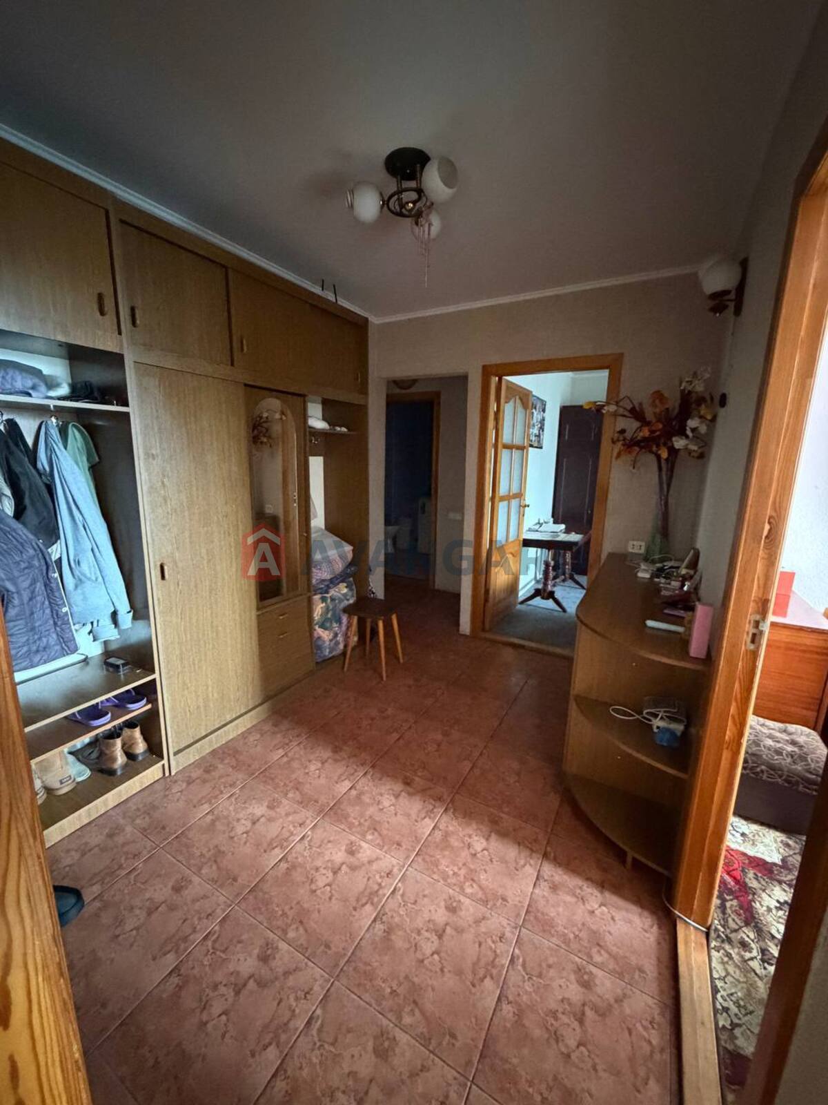 1 ����. ��������, 67/-/9 ��. �., 7/10 ���� ���� 5