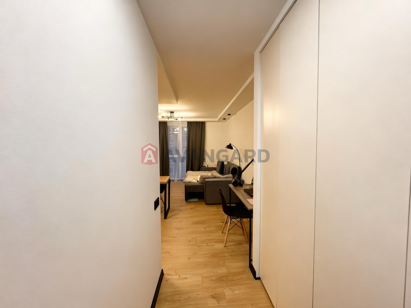 1 ��. ��������, 27/12/8 ��. �., 6/12 ������ ���� 7