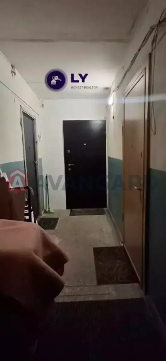 2 ����. ��������, 45/-/8 ��. �., 9/9 ���� ���� 27