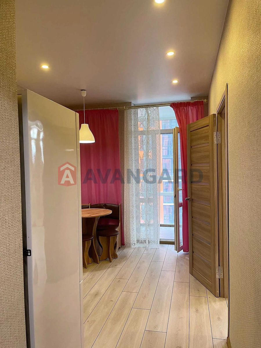 1 ��. ��������, 38/-/10 ��. �., 9/25 ������ ���� 7