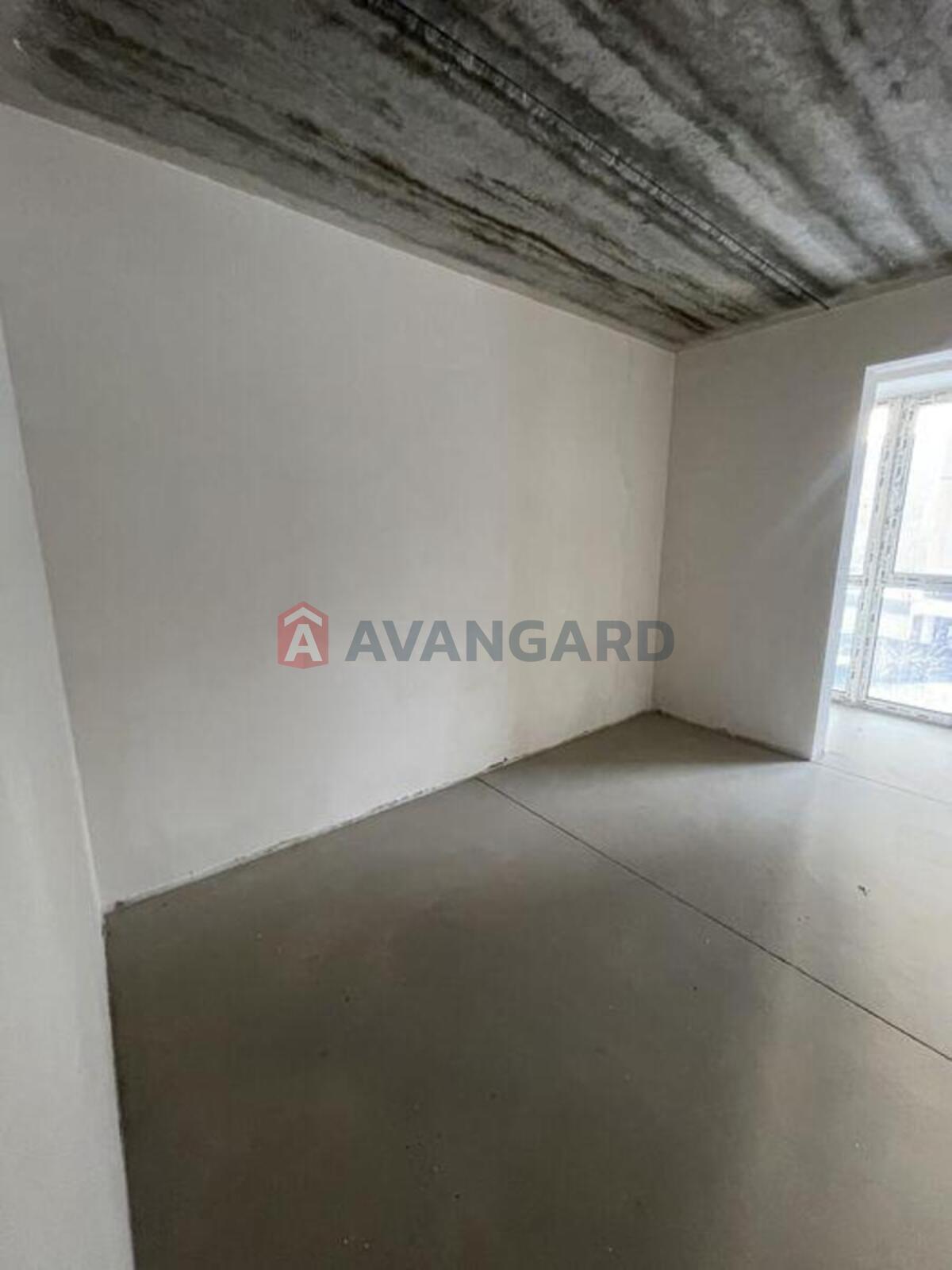 1 ��. ��������, 42/-/17 ��. �., 3/12 ������ ���� 8