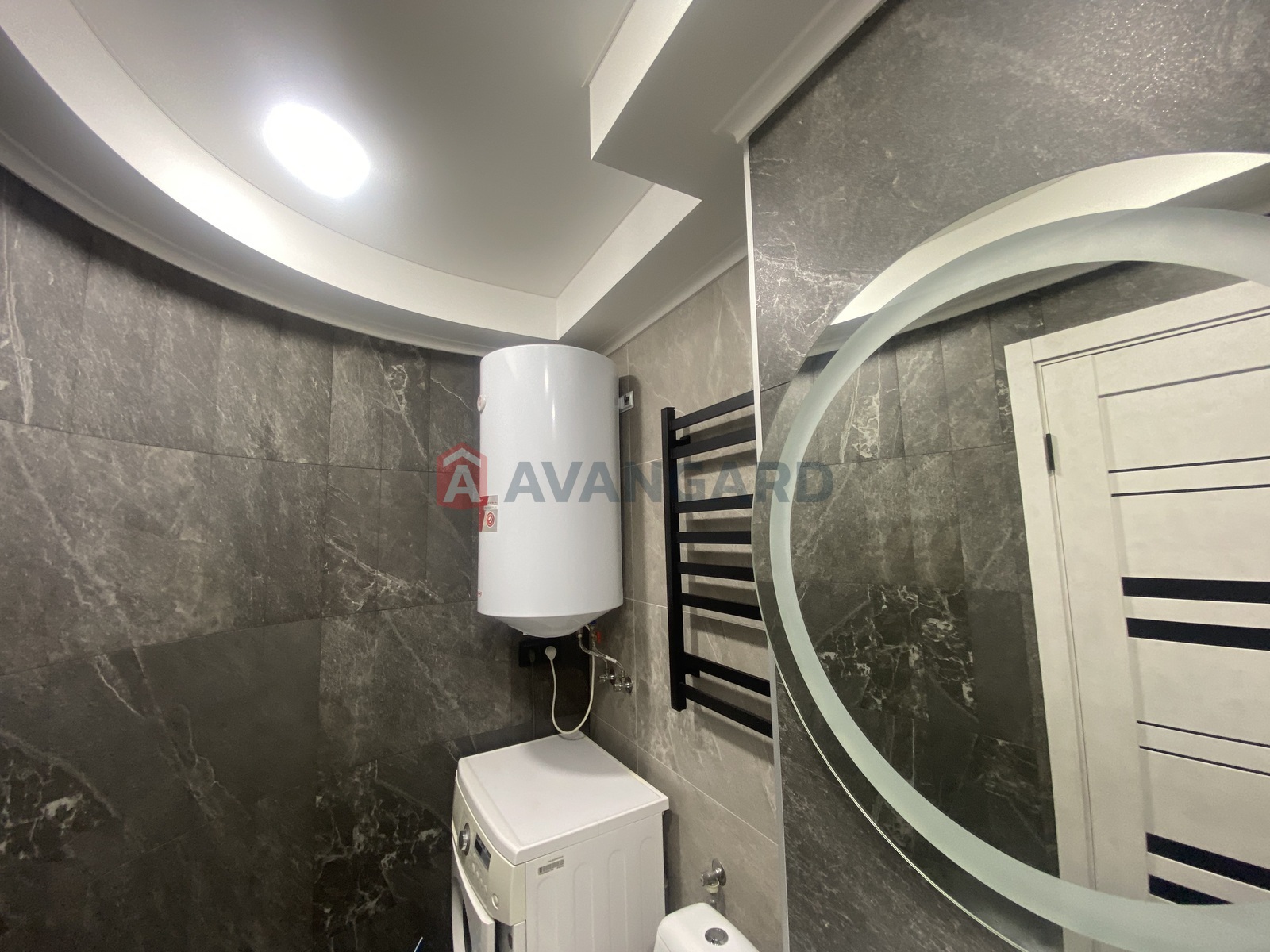 3 ��. ��������, 56/-/6 ��. �., 3/5 ������ ���� 9