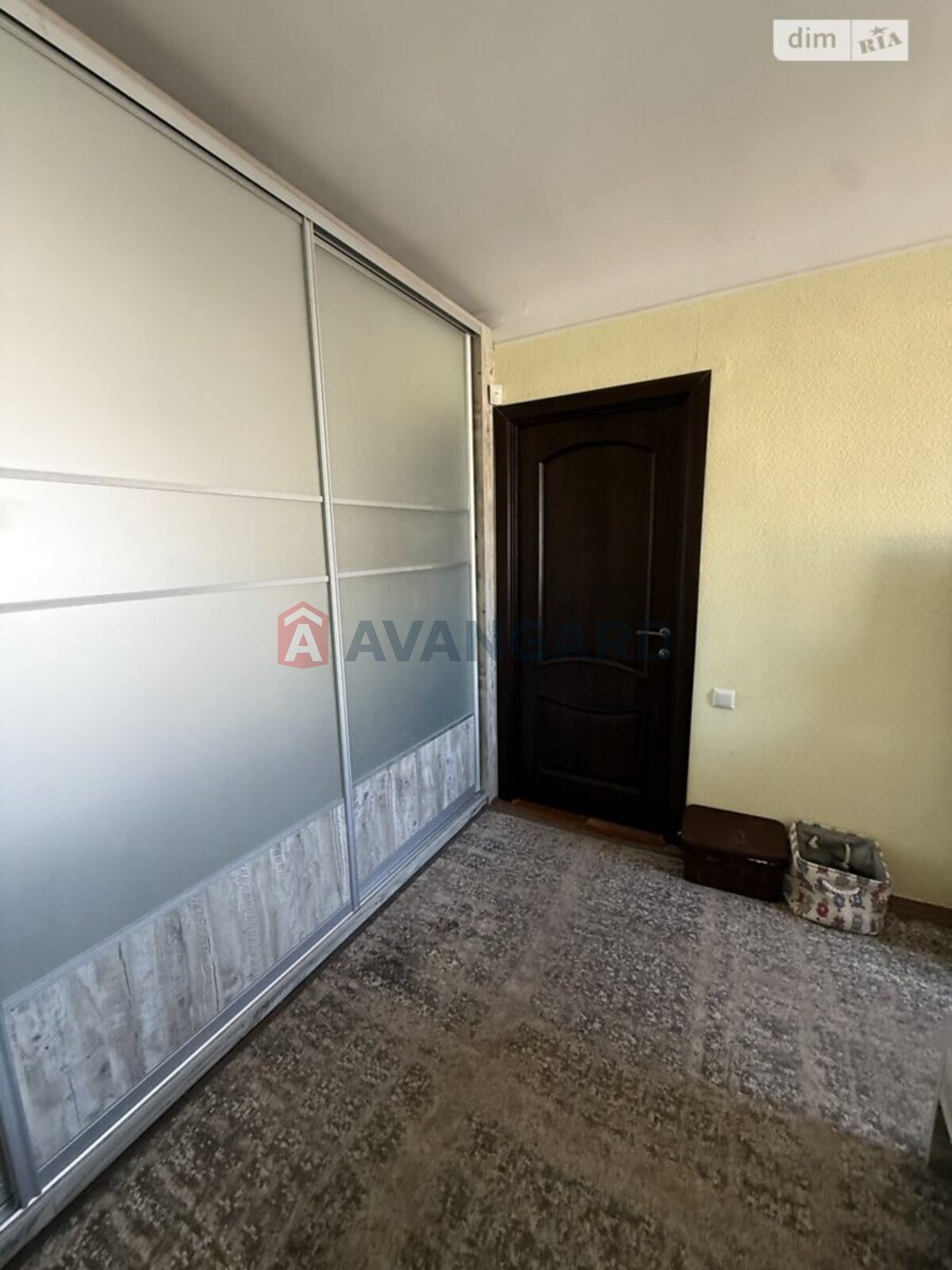 3 ��. ��������, 60/45/5 ��. �., 5/5 ������ ���� 8