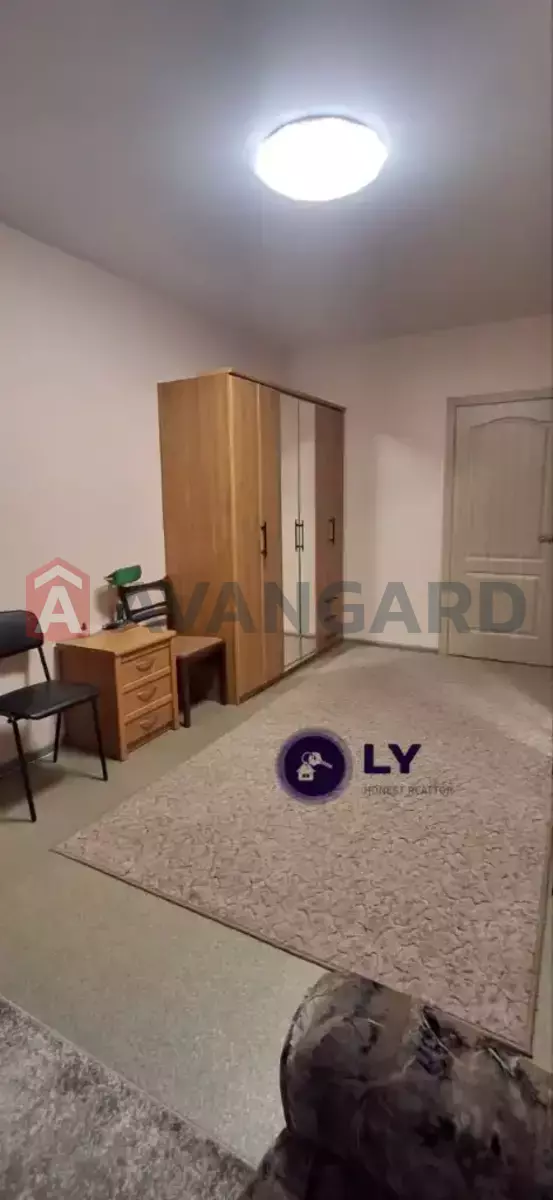 2 ��. ��������, 67/-/15 ��. �., 8/12 ������ ���� 8