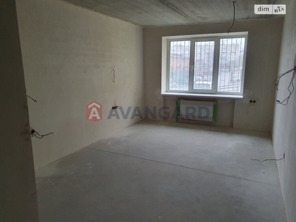 2 ��. ��������, 87/30/33 ��. �., 1/10 ������ ���� 20