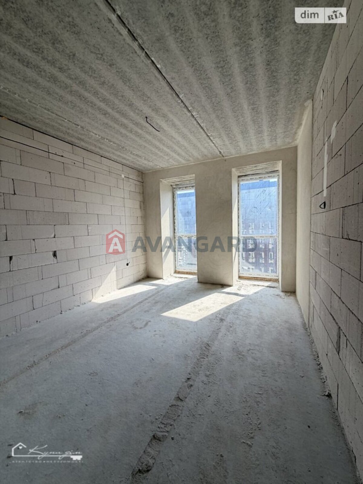 2 ��. ��������, 68/49/14 ��. �., 8/10 ������ ���� 6