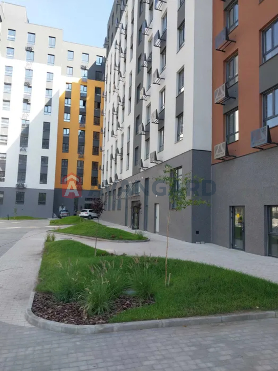 3 ��. ��������, 87/-/15 ��. �., 4/10 ������ ���� 3