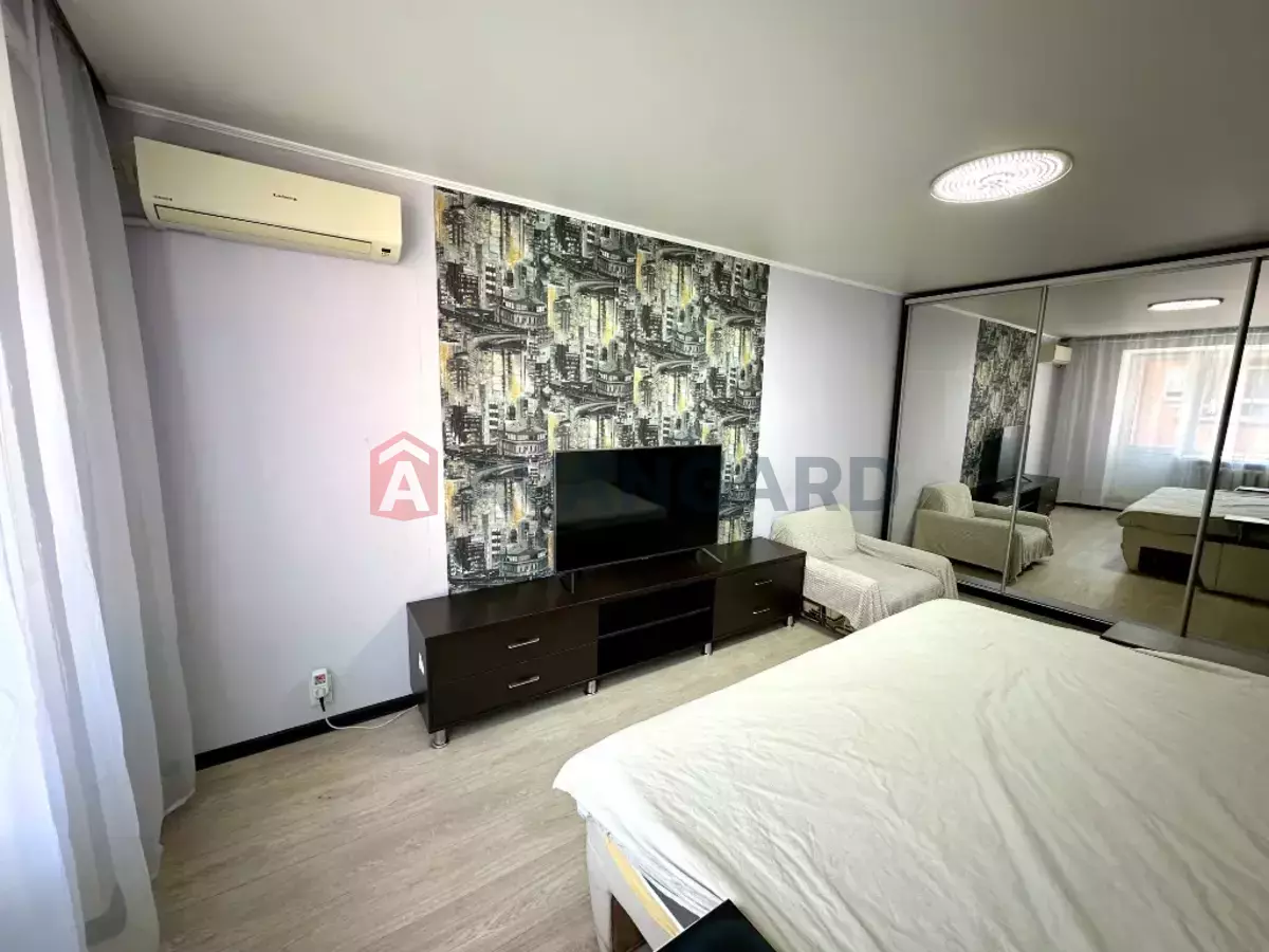 1 ����. ��������, 30/16/6 ��. �., 5/5 ���� ���� 9