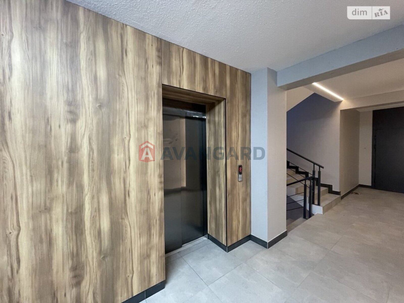 2 ����. ��������, 76/-/- ��. �., 5/9 ���� ���� 13