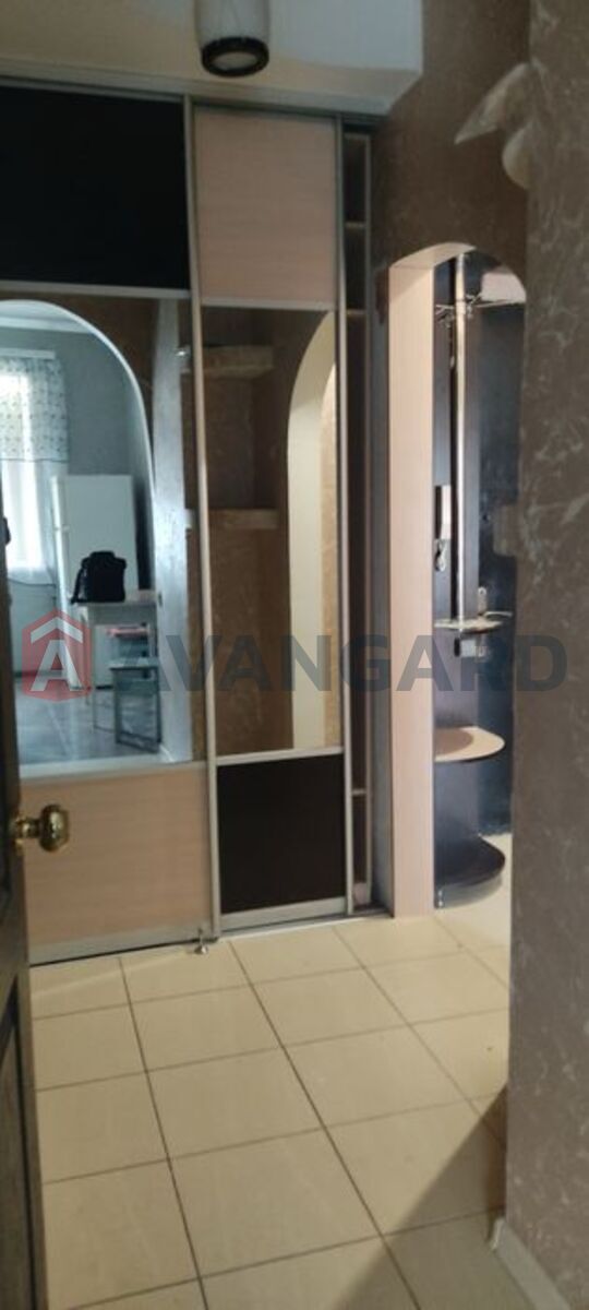 1 ��. ��������, 33/-/7 ��. �., 4/9 ������ ���� 3