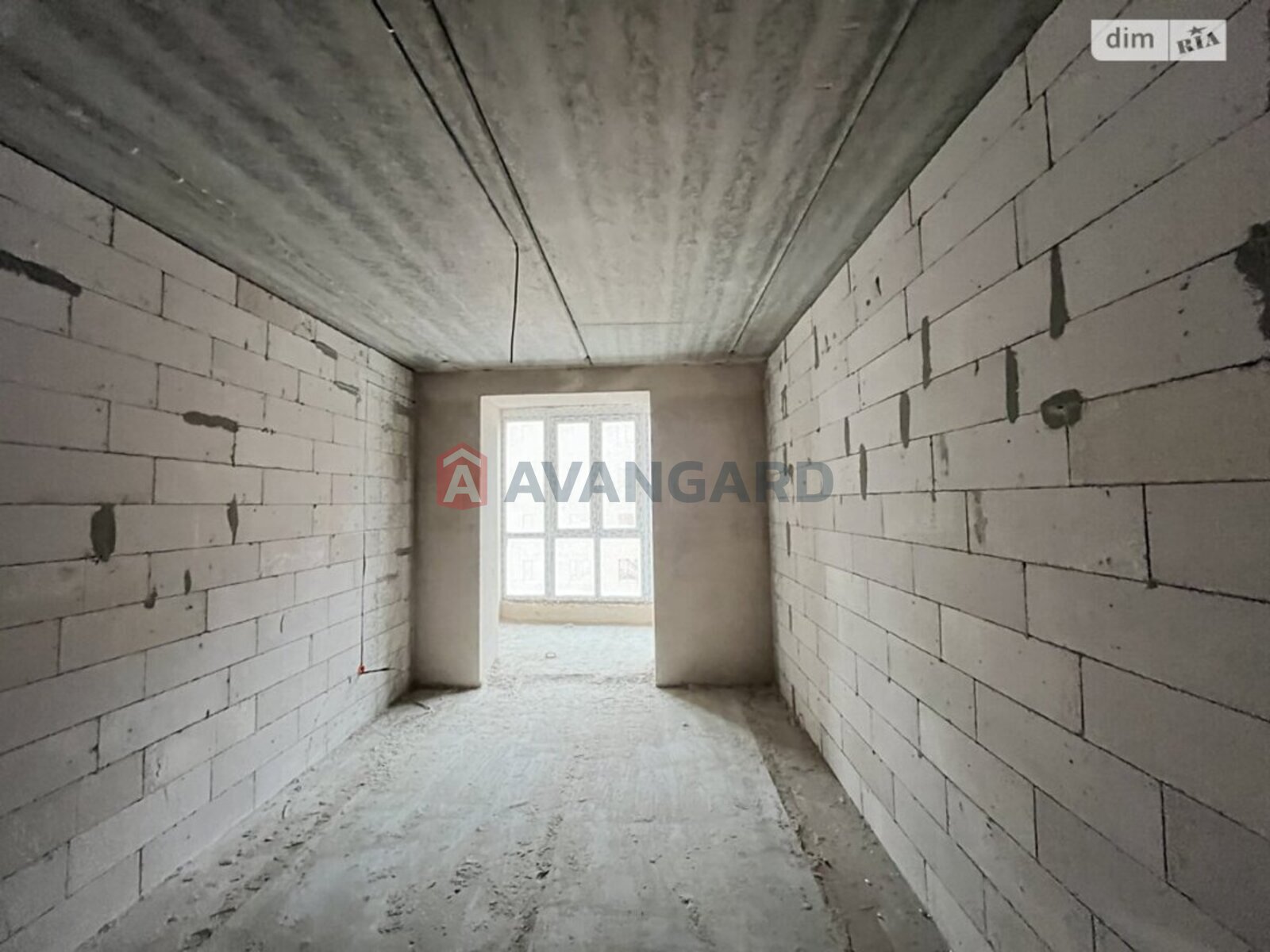 2 ����. ��������, 76/37/15 ��. �., 9/10 ���� ���� 6