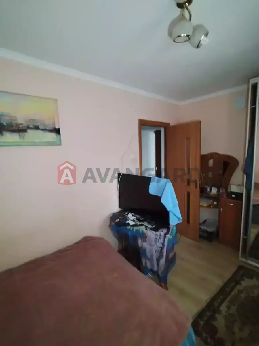 4 ��. ��������, 120/91/9 ��. �., 1/9 ������ ���� 6