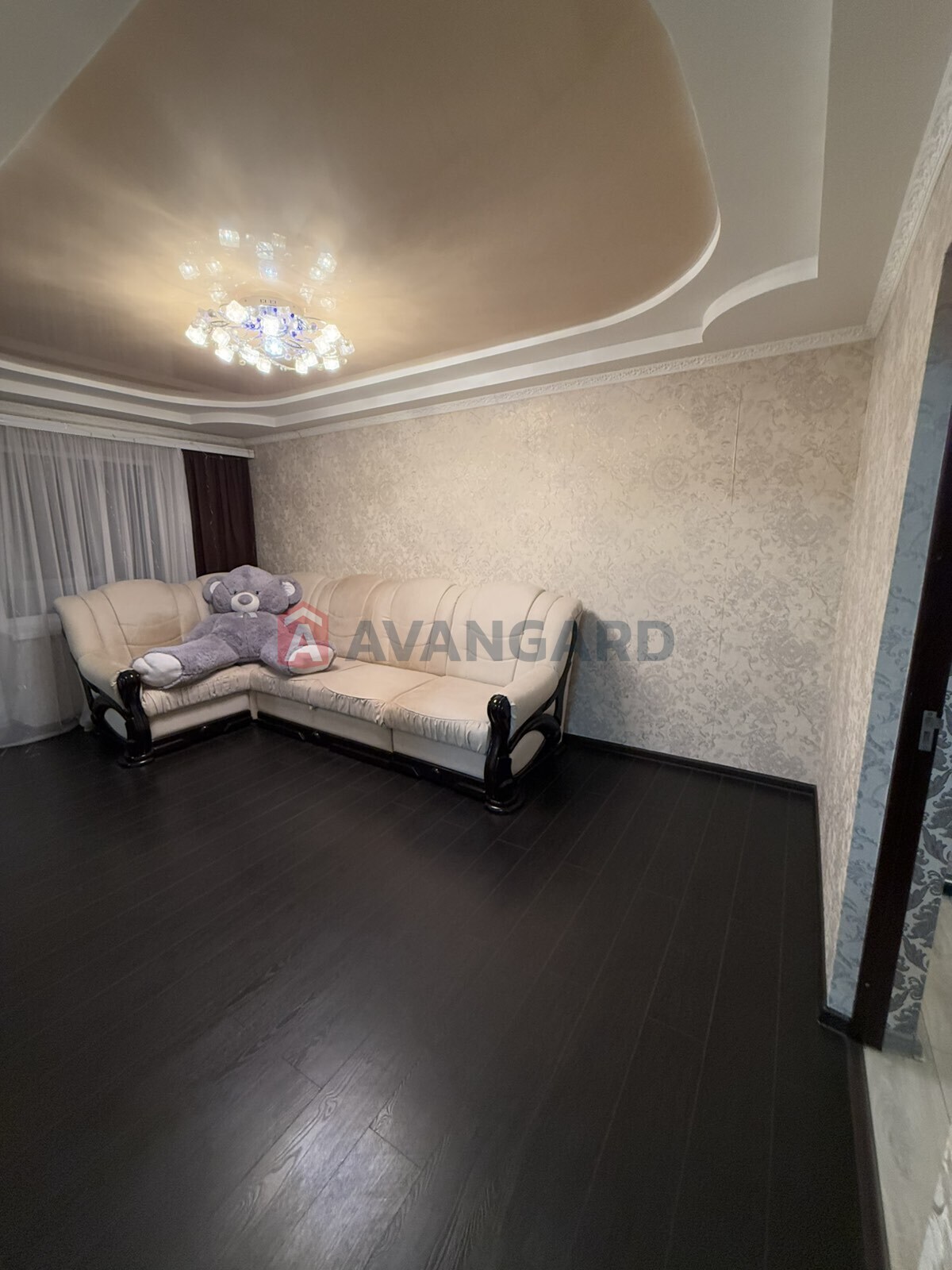 2 ����. ��������, 43/-/7 ��. �., 5/5 ���� ���� 7