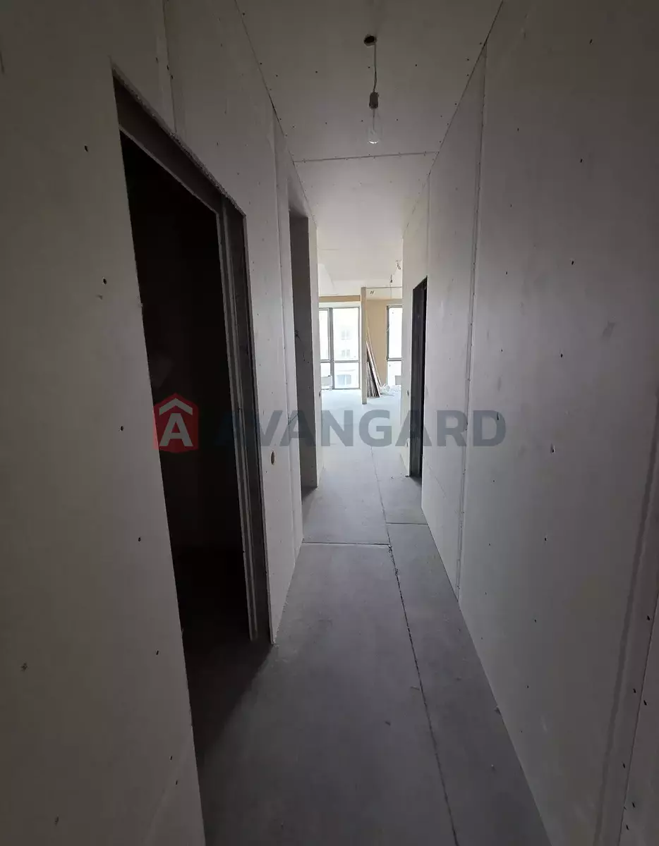 3 ����. ��������, 105/-/- ��. �., 4/12 ���� ���� 10