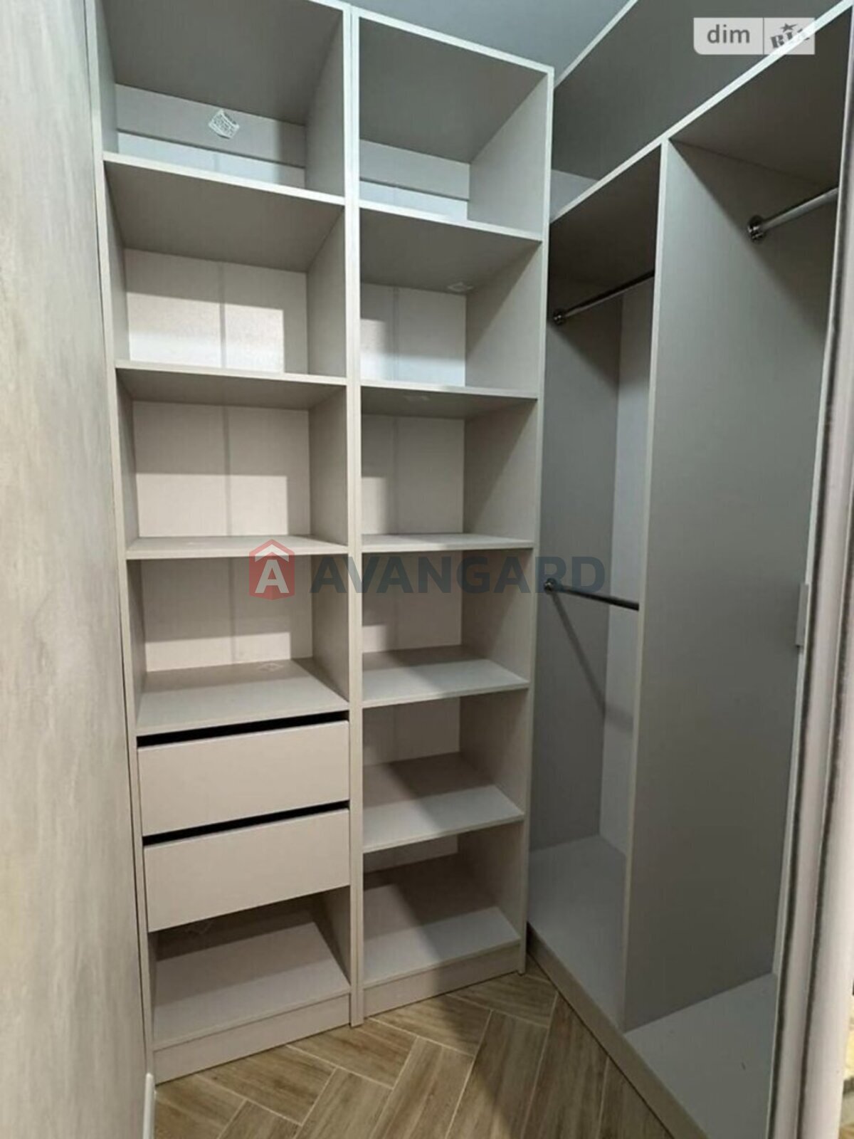 1 ��. ��������, 43000/-/- ��. �., 10/15 ������ ���� 7