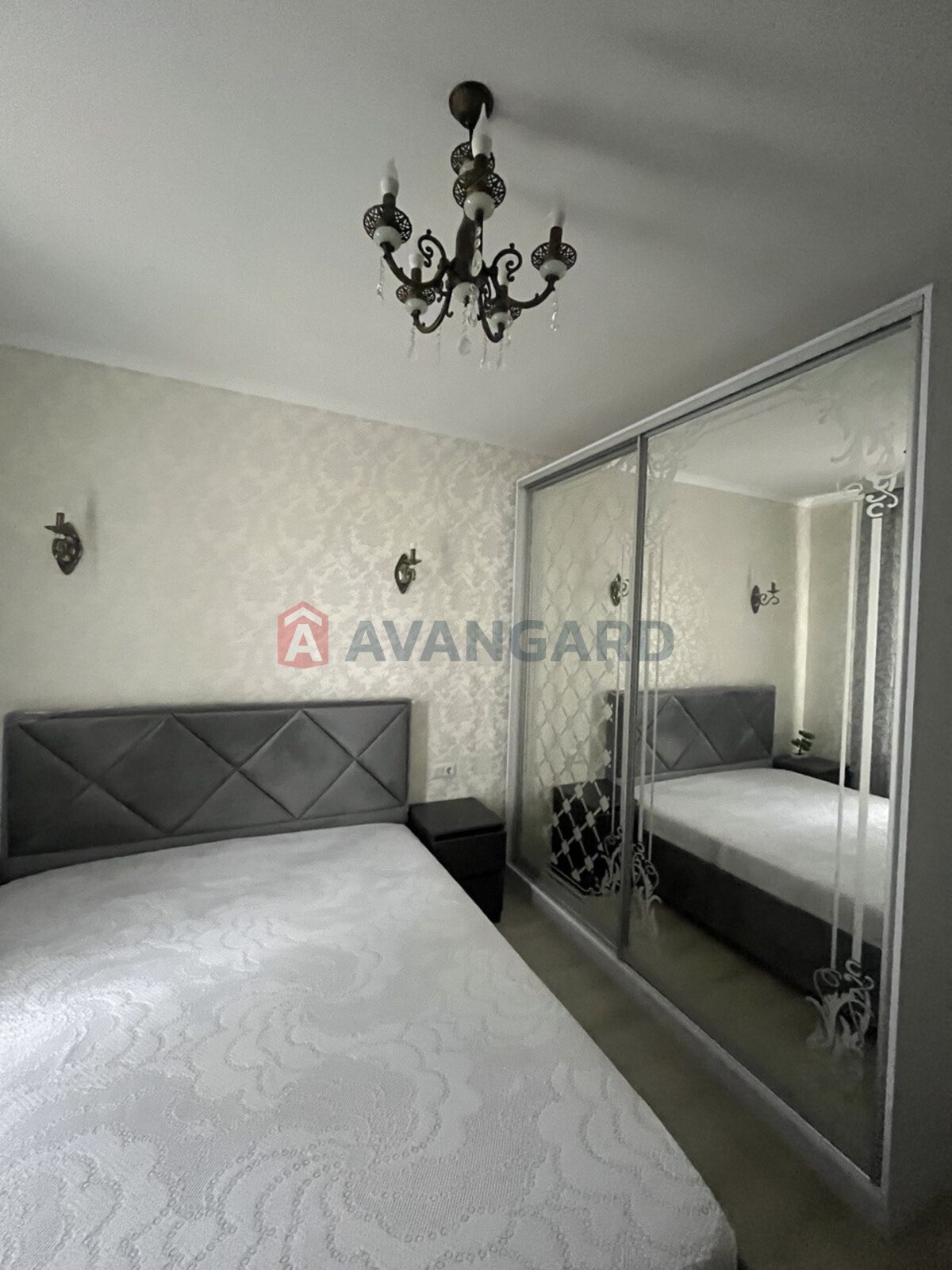 2 ��. ��������, 46/-/12 ��. �., 3/10 ������ ���� 19