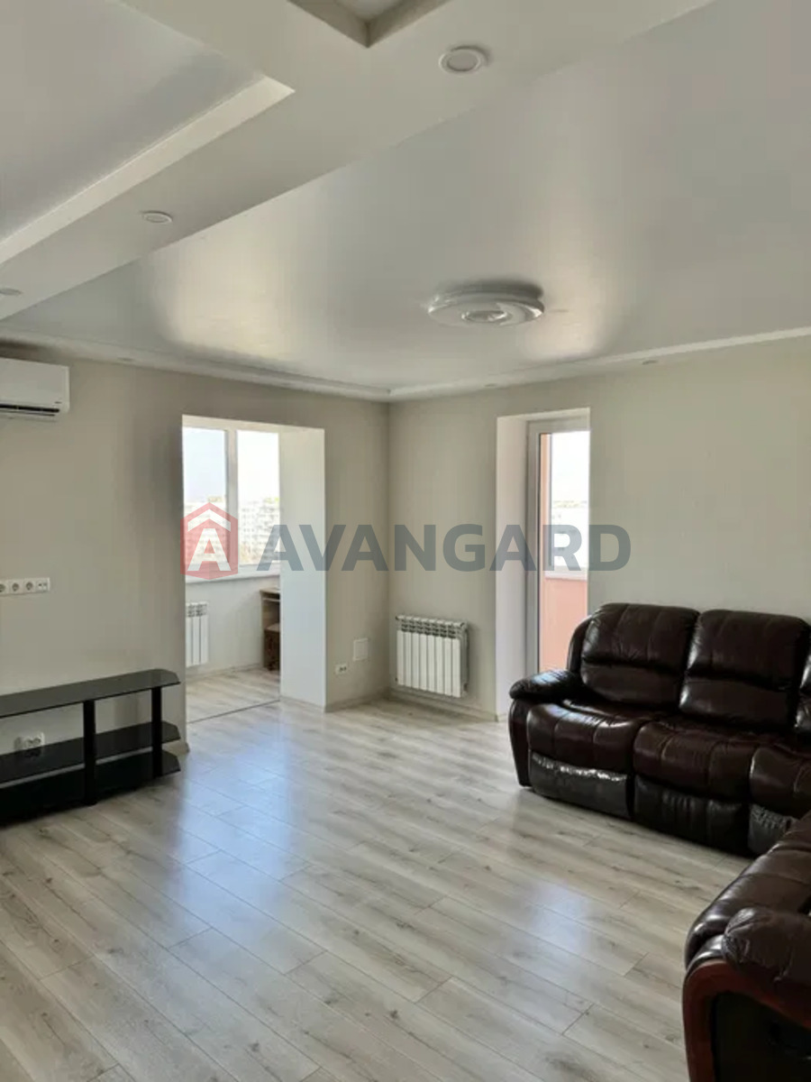 2 ��. ��������, 50/-/15 ��. �., 10/14 ������ ���� 3