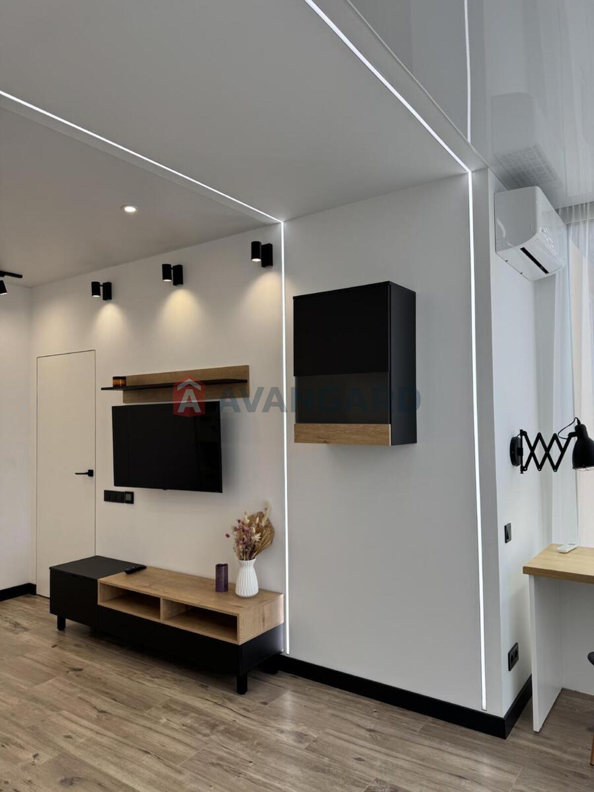 1 ����. ��������, 40/-/12 ��. �., 12/16 ���� ���� 1