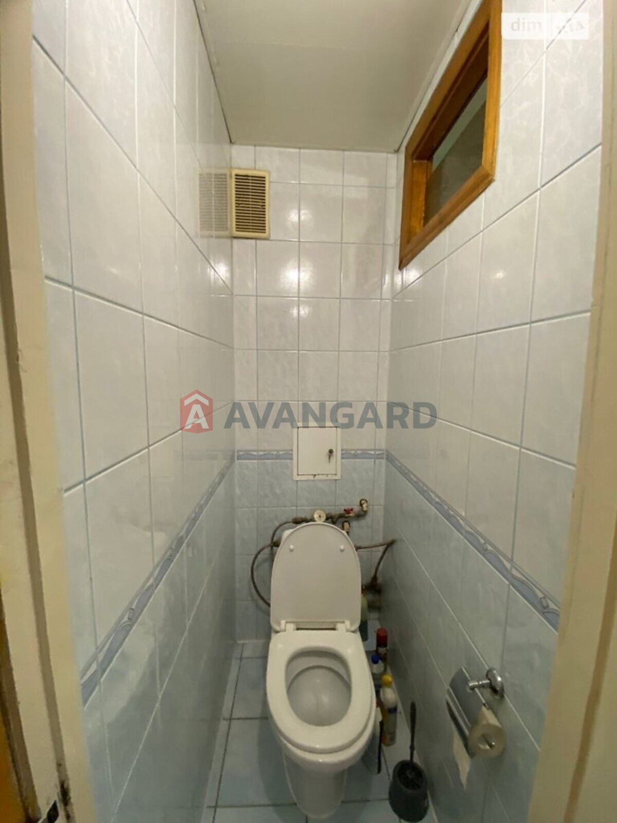 3 ��. ��������, 61/36/9 ��. �., 5/9 ������ ���� 22