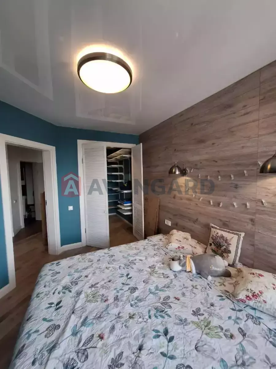 2 ��. ��������, 45/25/15 ��. �., 17/18 ������ ���� 14