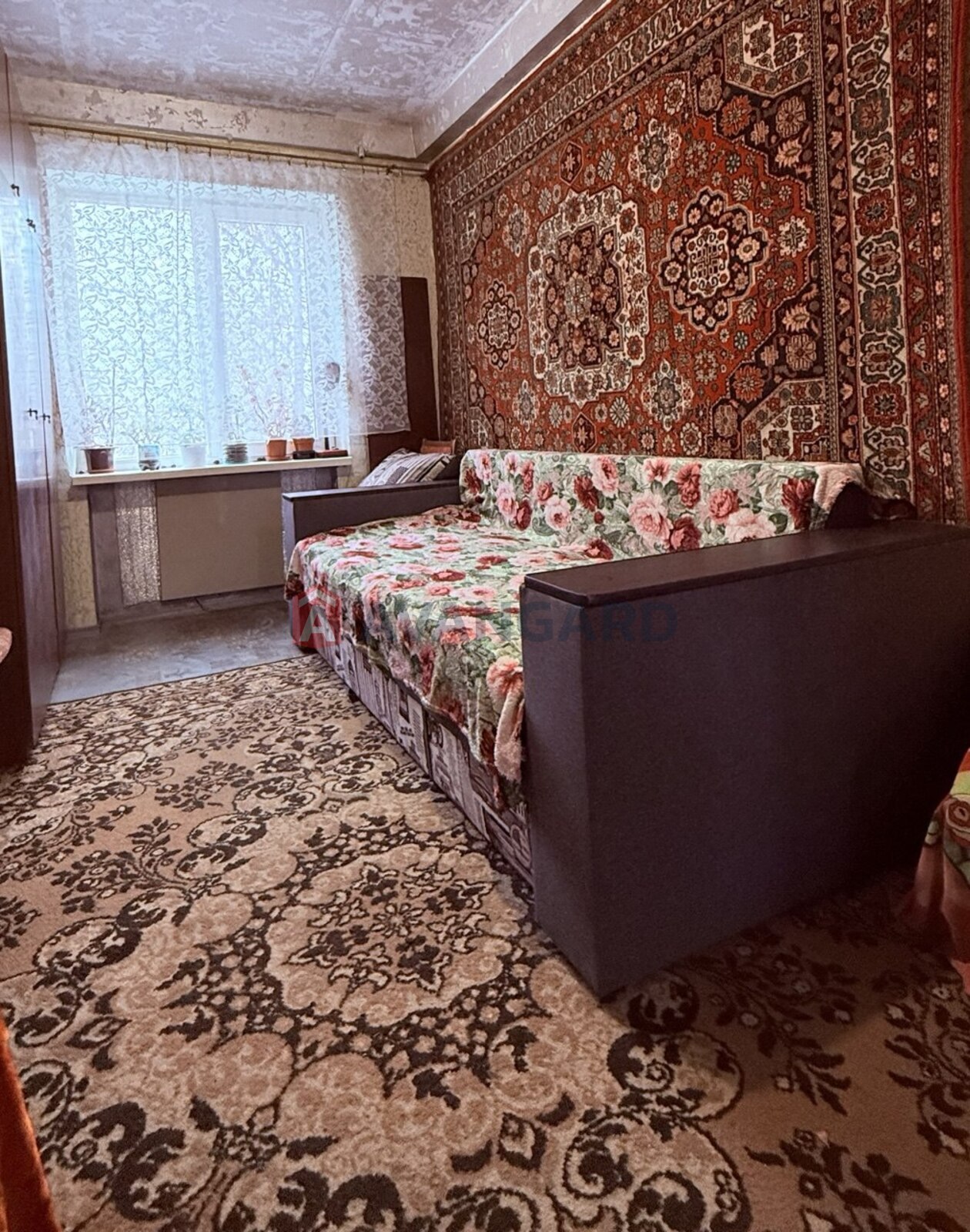 4 ��. ��������, 66/-/7 ��. �., 2/5 ������ ���� 10