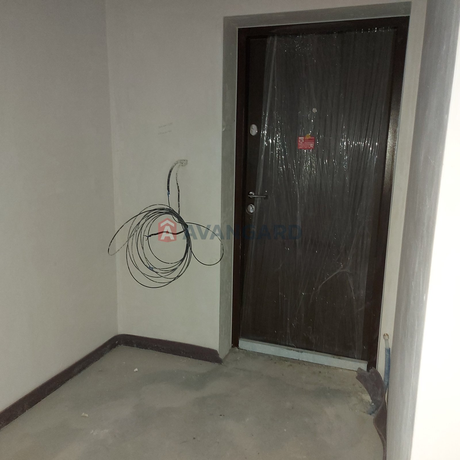 2 ��. ��������, 73,4/-/20.2 ��. �., 4/4 ������ ���� 4