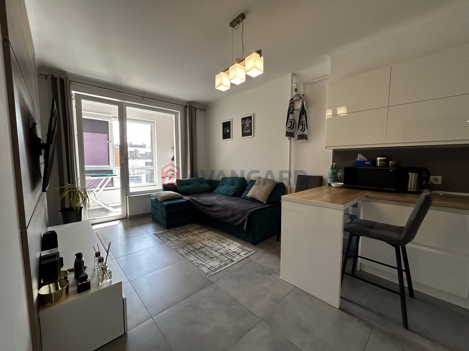 1 ����. ��������, 43/20/13 ��. �., 5/10 ���� ���� 4