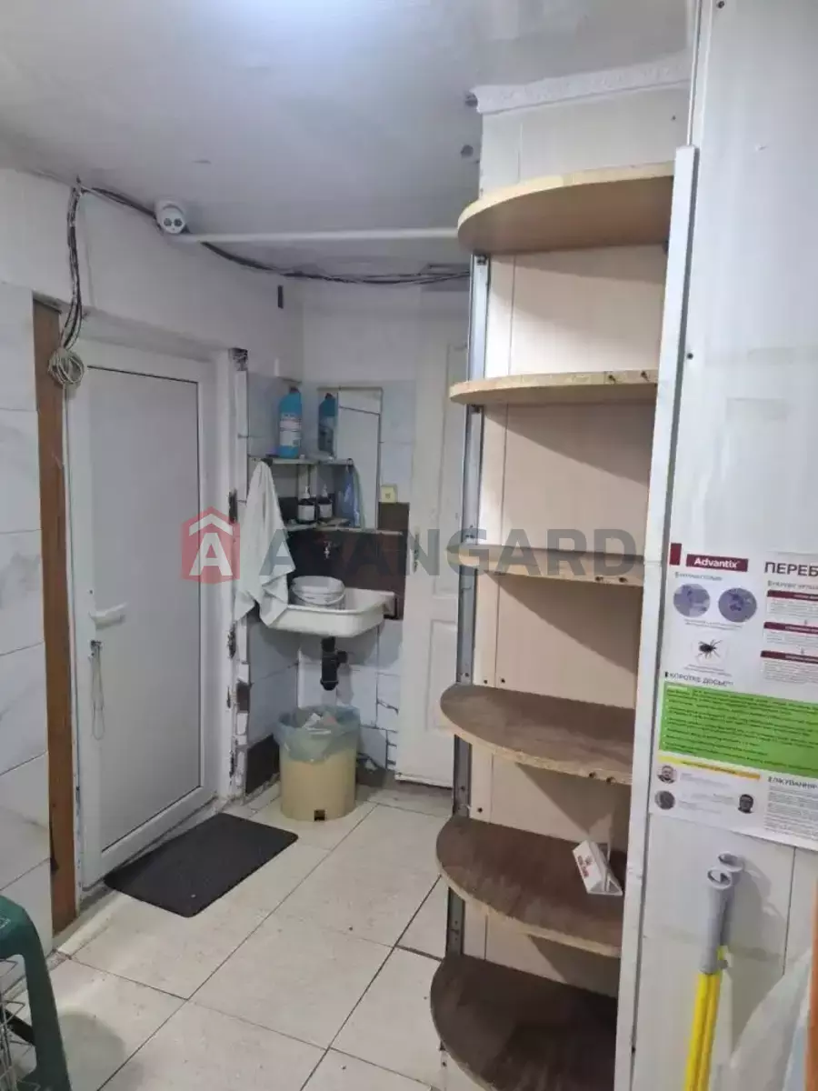 3 ��. ��������, 41/28/9 ��. �., 1/2 ������ ���� 13