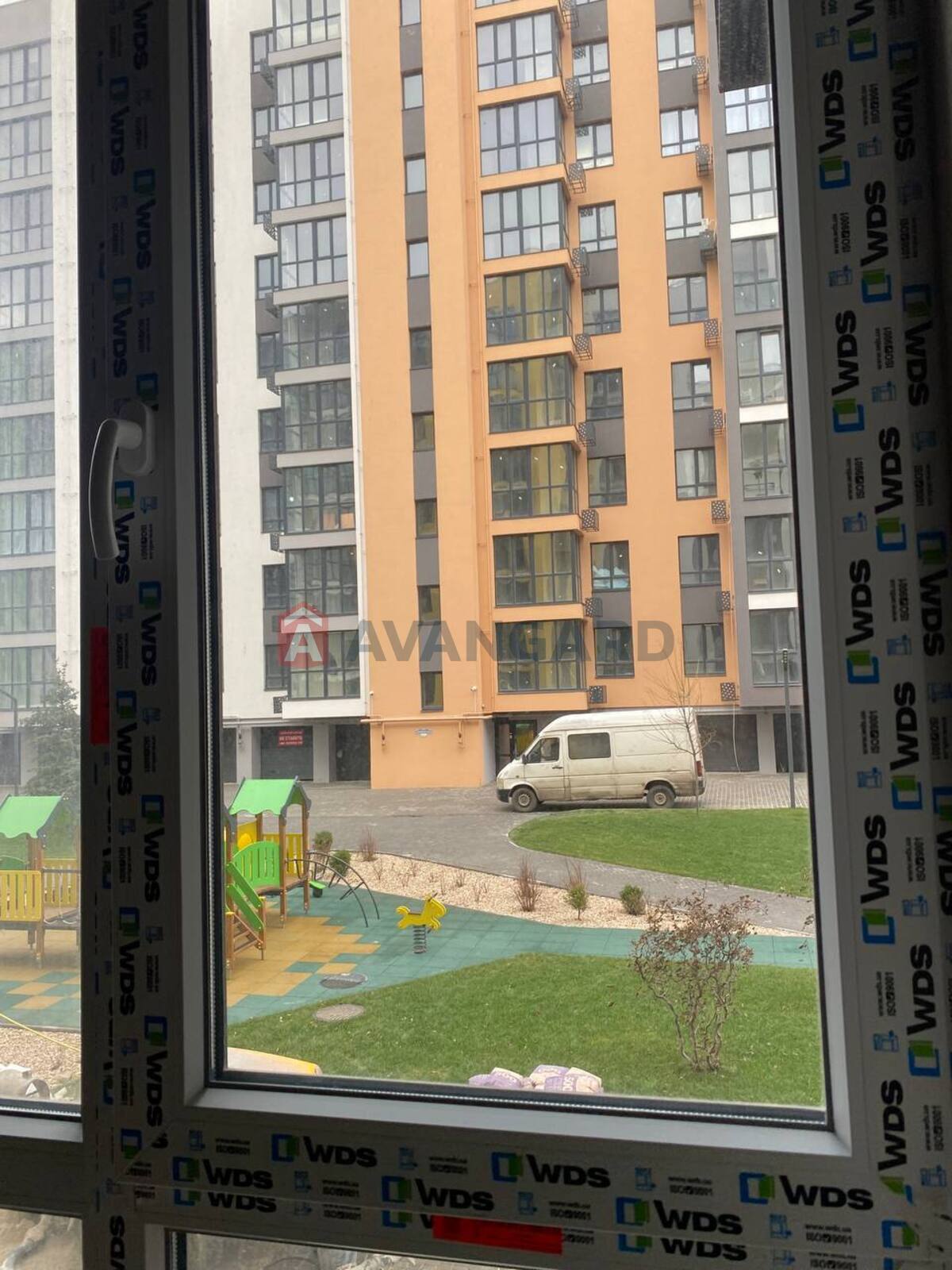 2 . , 44/-/12 . ., 9/10   7