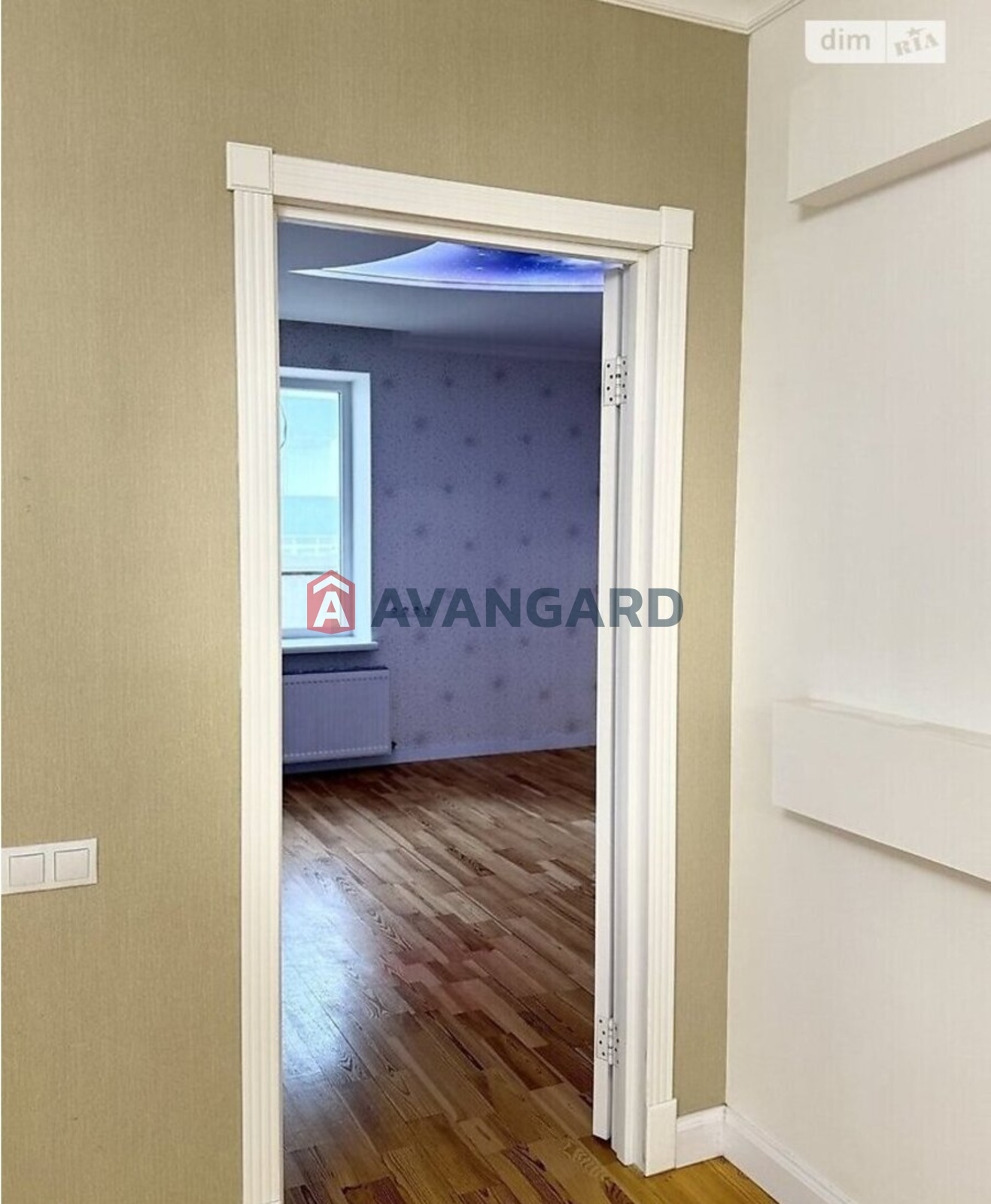 1 ��. ��������, 76/-/34 ��. �., 2/4 ������ ���� 4