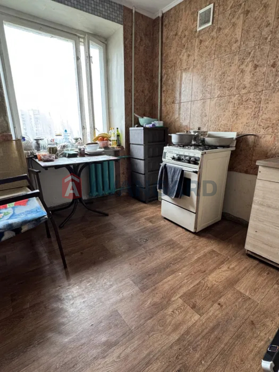 1 ��. ��������, 40/-/6 ��. �., 7/9 ������ ���� 7