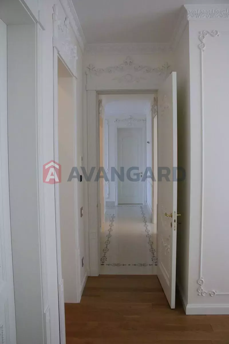 4 ��. ��������, 186/-/19 ��. �., 4/6 ������ ���� 3