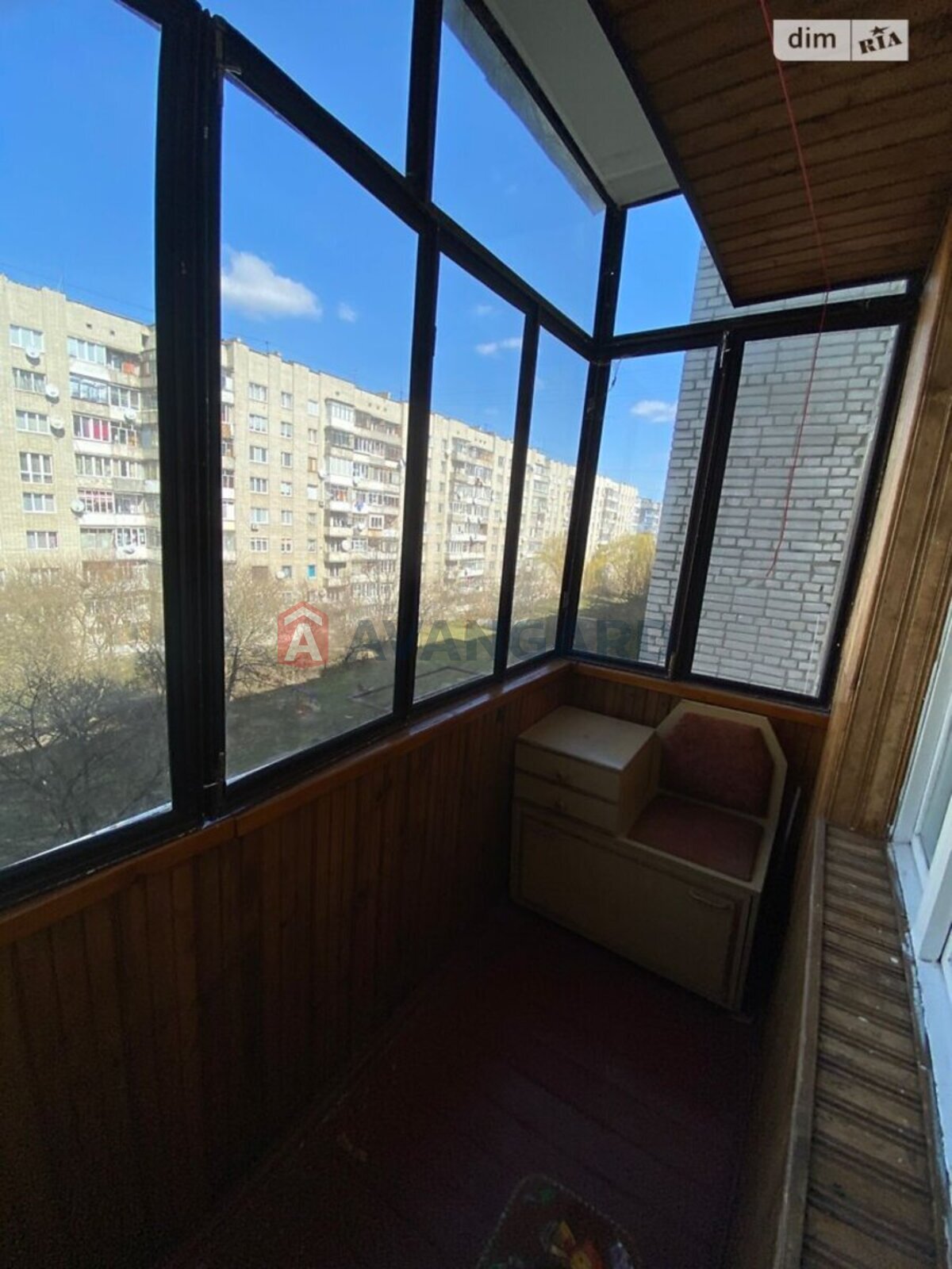 3 ��. ��������, 61/36/9 ��. �., 5/9 ������ ���� 11