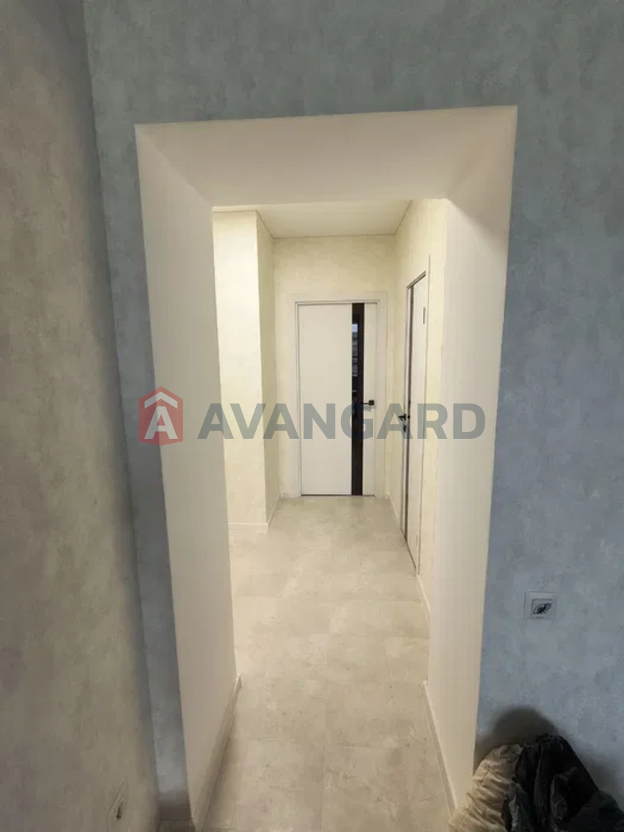 1 ����. ��������, 49/-/19 ��. �., 8/11 ���� ���� 12