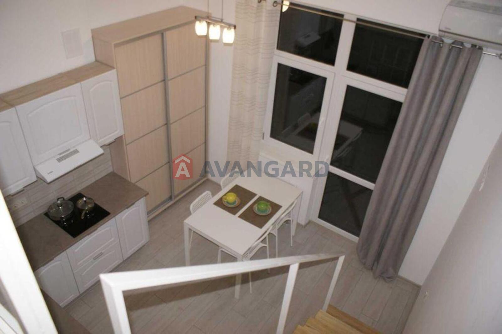 2 ��. ��������, 54/-/9 ��. �., 5/5 ������ ���� 4