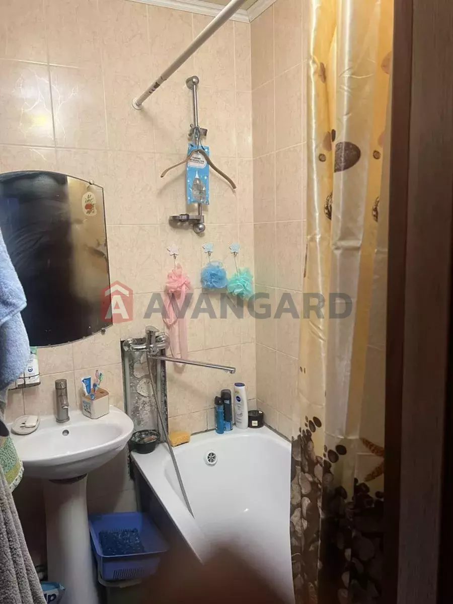 3 ��. ��������, 69/-/9 ��. �., 1/10 ������ ���� 2