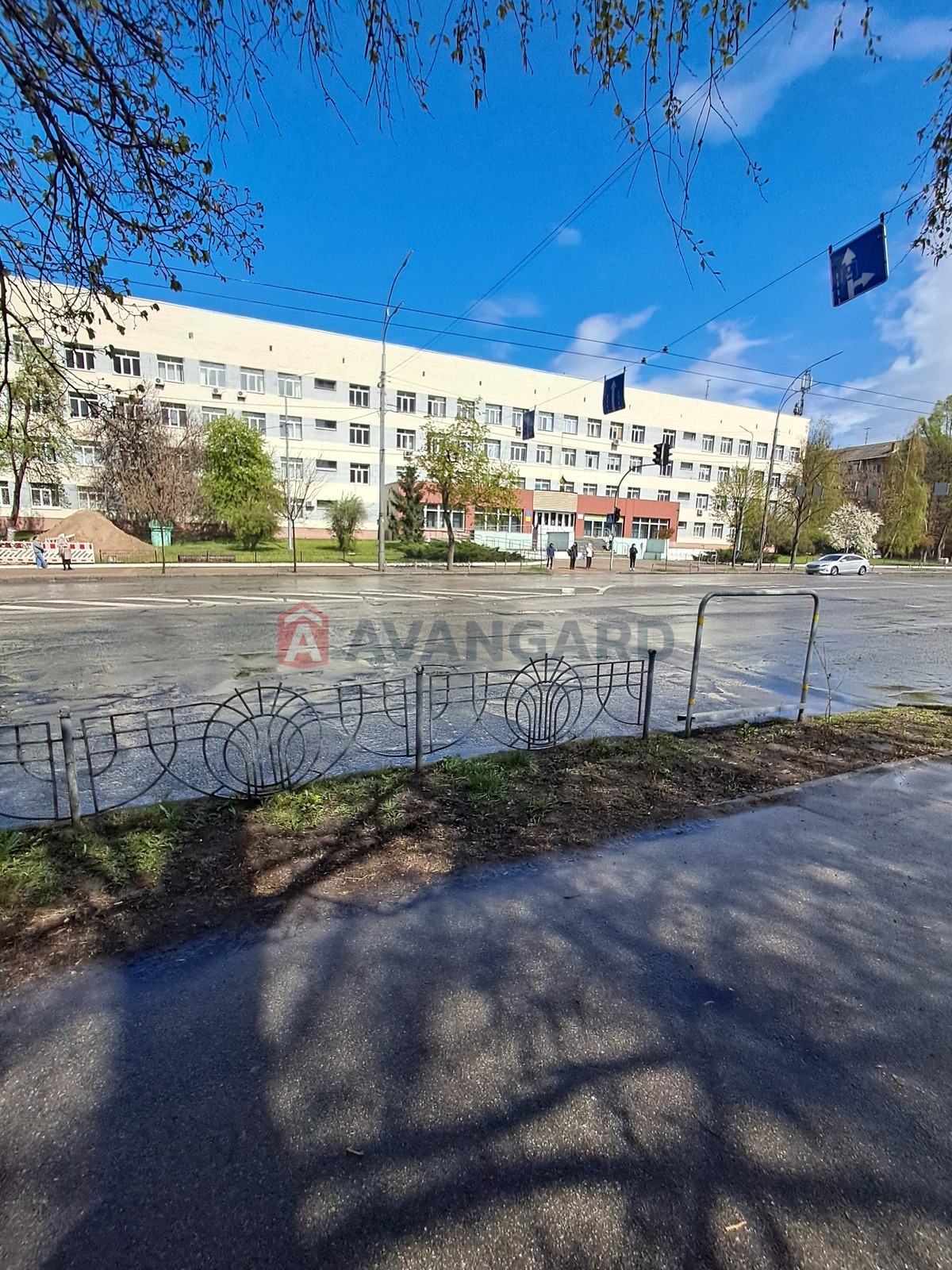 1 ����. ��������, 29/-/7 ��. �., 3/5 ���� ���� 9