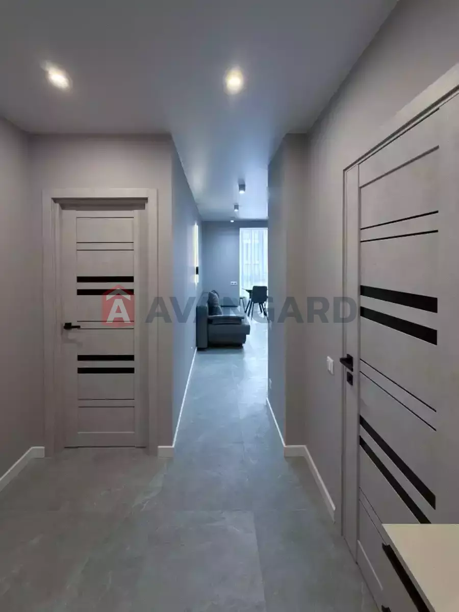 2 ��. ��������, 45/-/- ��. �., 9/10 ������ ���� 19