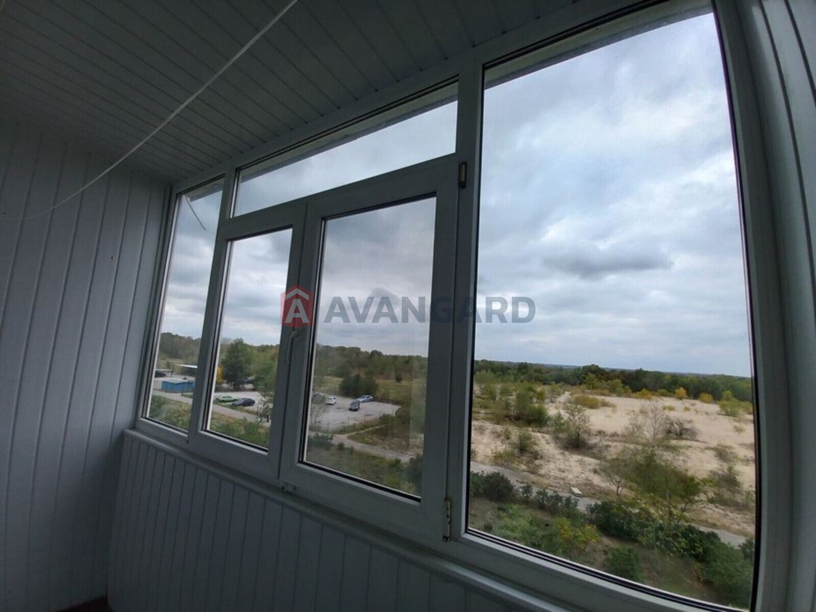 3 ��. ��������, 67/-/11 ��. �., 4/10 ������ ���� 9