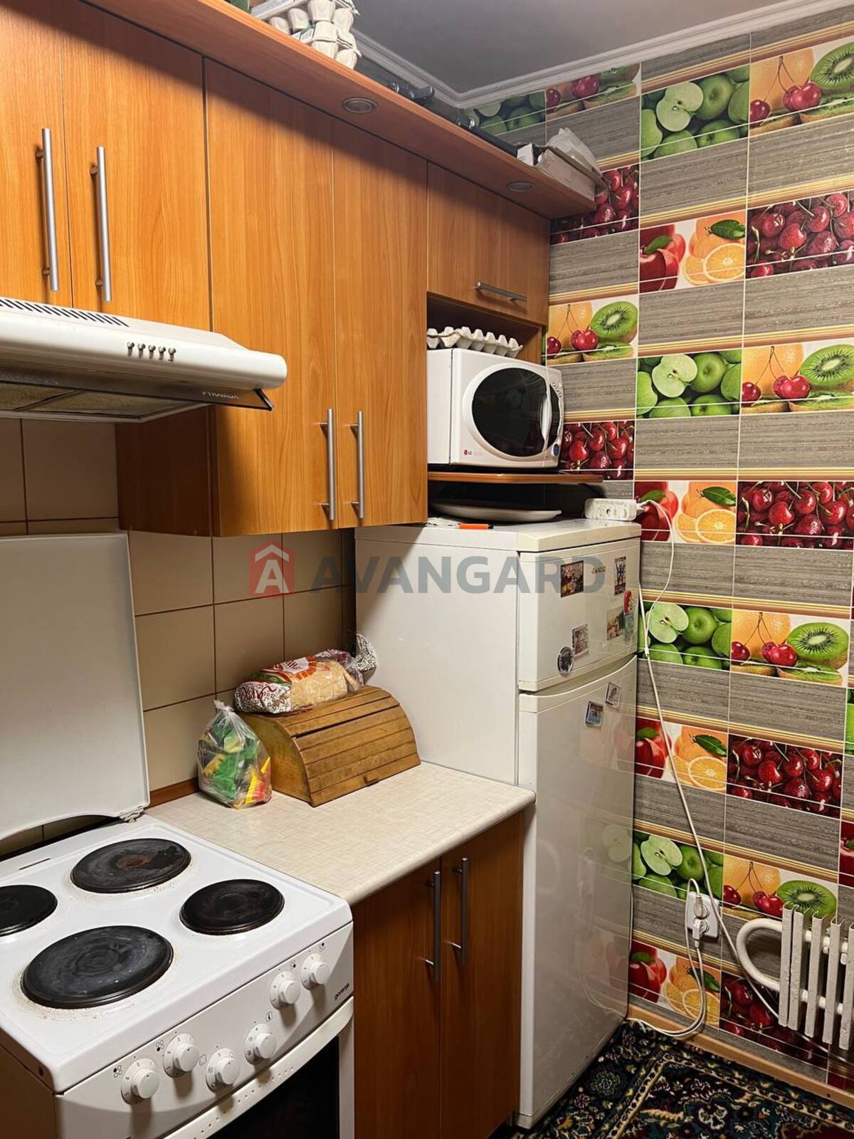 2 ����. ��������, 34.2/22.8/5.1 ��. �., 6/9 ���� ���� 3