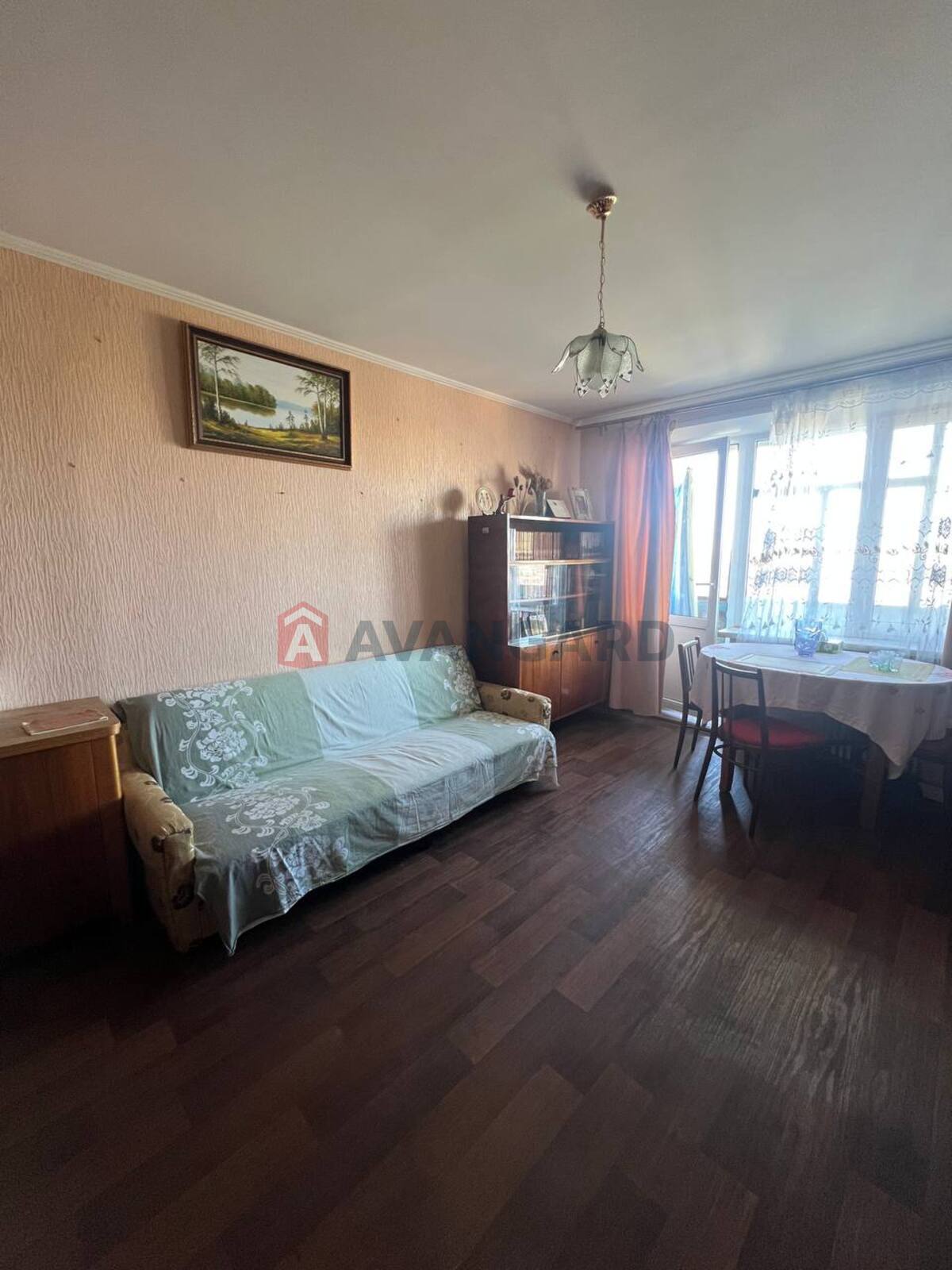 1 ��. ��������, 41/20/7 ��. �., 10/12 ������ ���� 1