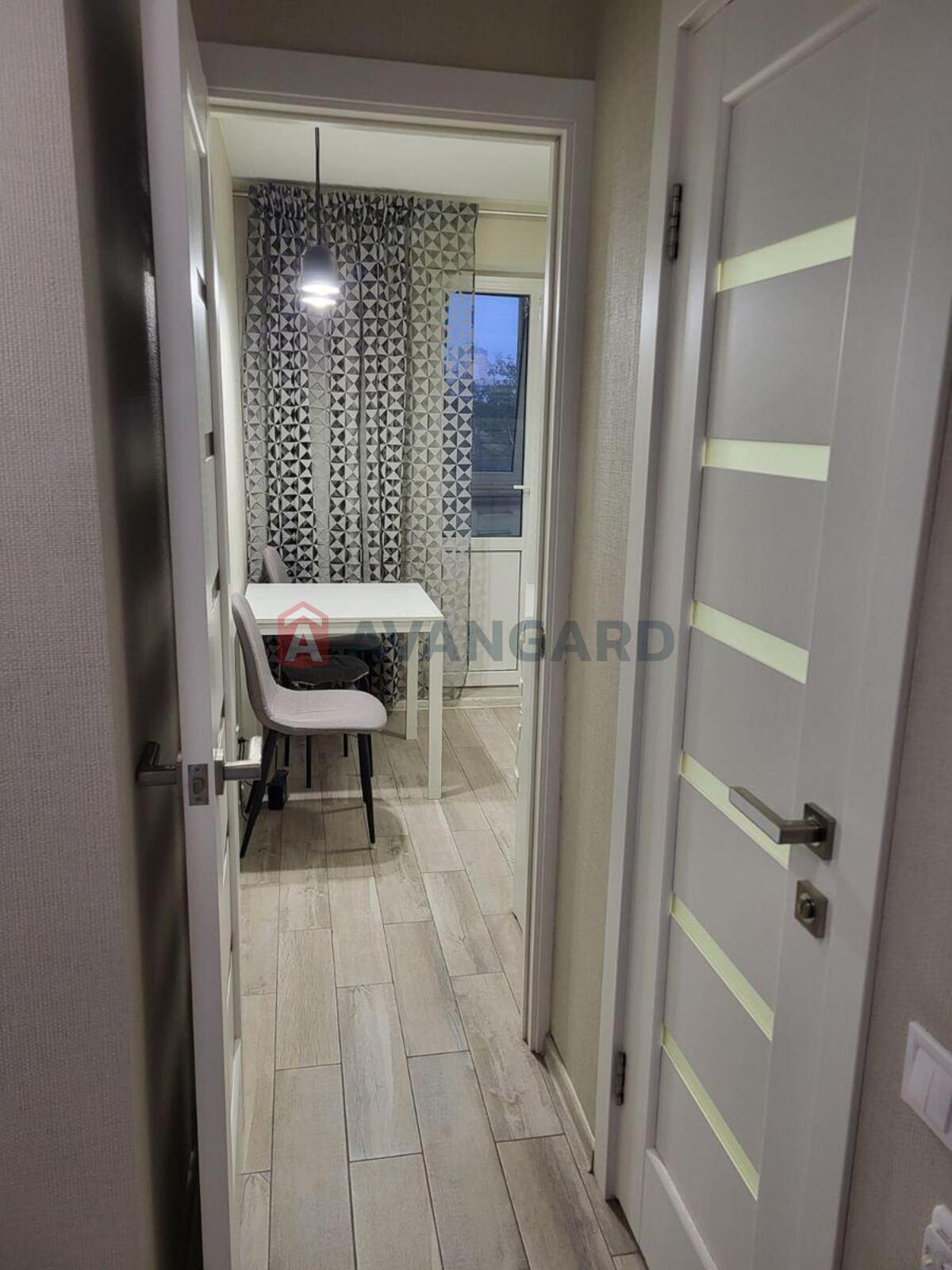 1 . , 33/16/8 . ., 6/16   5