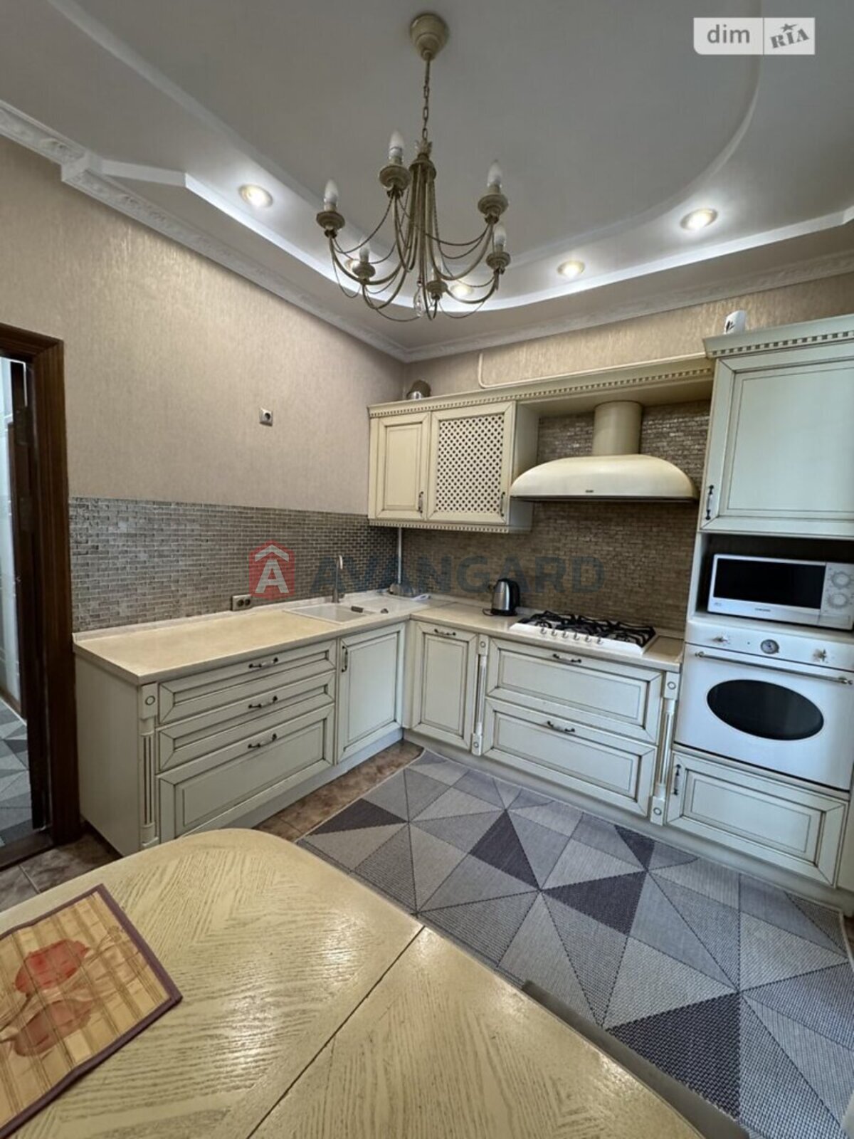 3 ����. ��������, 75/-/9 ��. �., 2/3 ���� ���� 5