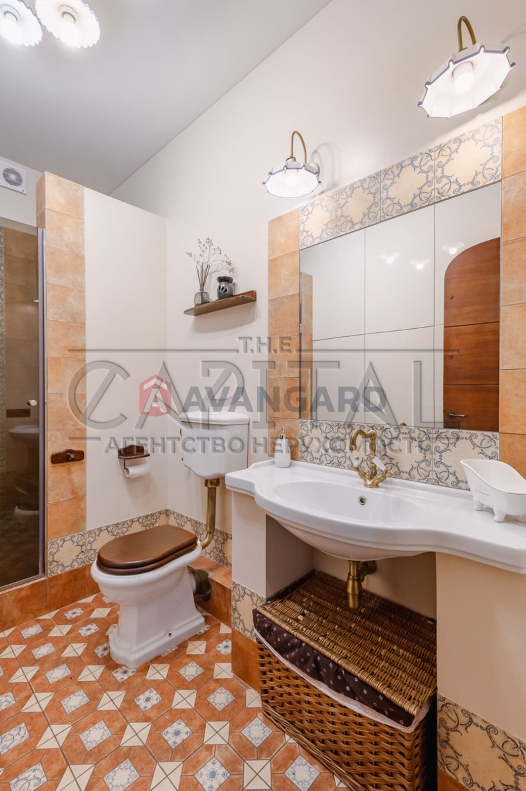 4 ��. ��������, 160/80/40 ��. �., 8/25 ������ ���� 23