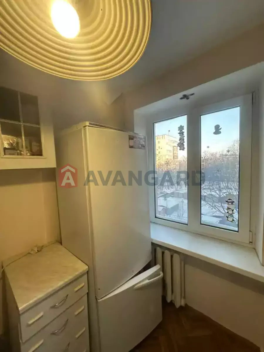 3 ��. ��������, 55/41/5 ��. �., 4/5 ������ ���� 2