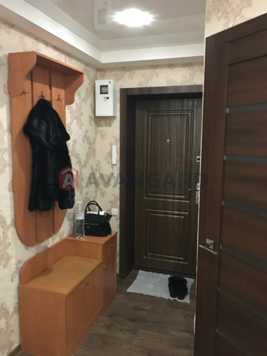 2 ��. ��������, 42/-/7 ��. �., 2/5 ������ ���� 8