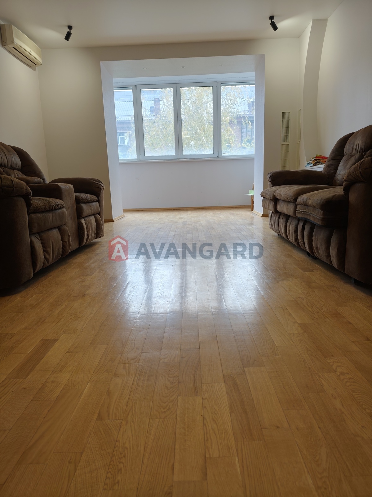 3 ����. ��������, 112/-/25 ��. �., 3/9 ���� ���� 14