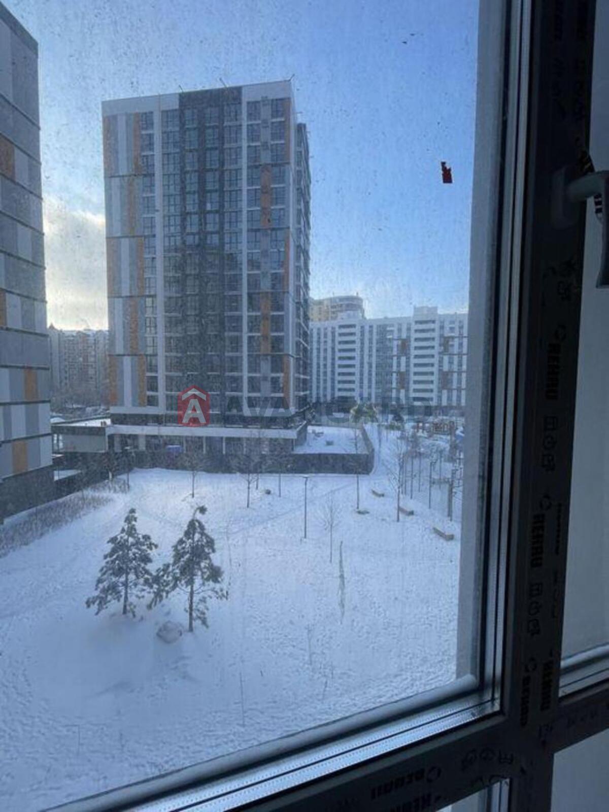 1 ��. ��������, 42/-/17 ��. �., 3/12 ������ ���� 15